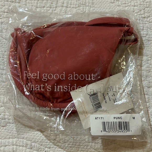 Andie Plunge Punch Sicily bikini top. NWT. - Picture 2 of 6